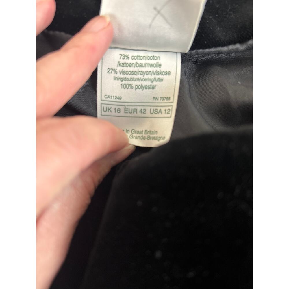 Vintage Laura Ashley Black Velvet Skirt Vintage Size 12 (runs small) - Picture 10 of 13